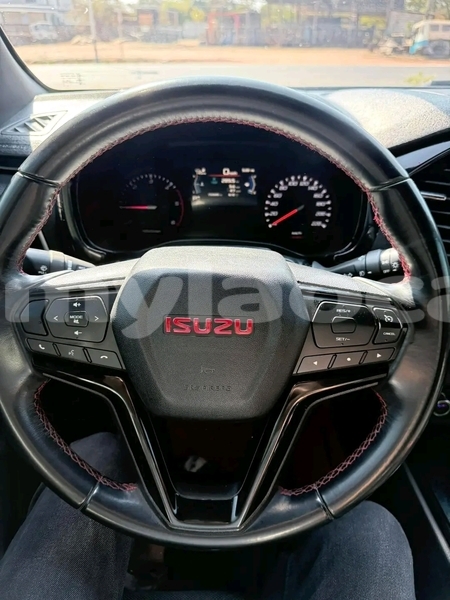 Big with watermark isuzu d max spark 4x4 vientiane province vientiane 7228