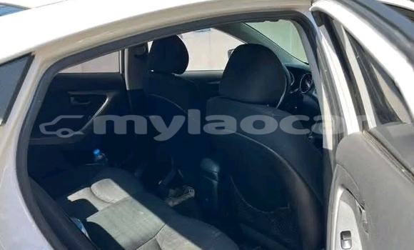 ຊື້ ໃຊ້ແລ້ວ Honda Accord White ລົດ ໃນ Vientiane ໃນ Vientiane Province ຊື້ ໃຊ້ແລ້ວ Honda Accord White ລົດ ໃນ Vientiane ໃນ Vientiane Province