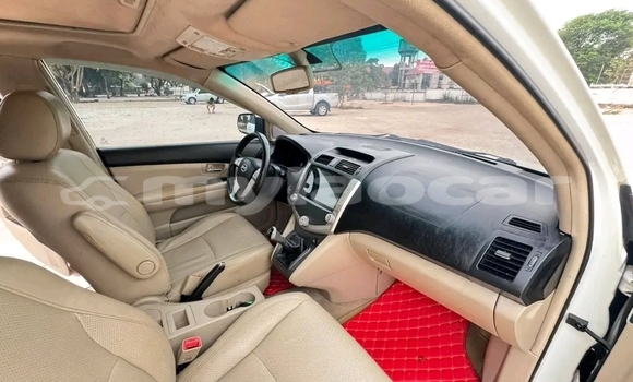 Buy Used BYD S6 White Car in Vientiane in Vientiane Province Buy Used BYD S6 White Car in Vientiane in Vientiane Province