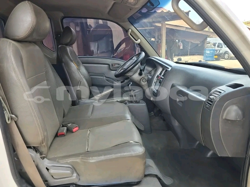 Big with watermark hyundai h200 vientiane province vientiane 7241