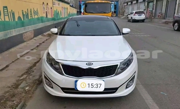 Acheter Occasion Voiture Kia K5 Blanc à Vientiane, Vientiane Province Acheter Occasion Voiture Kia K5 Blanc à Vientiane, Vientiane Province