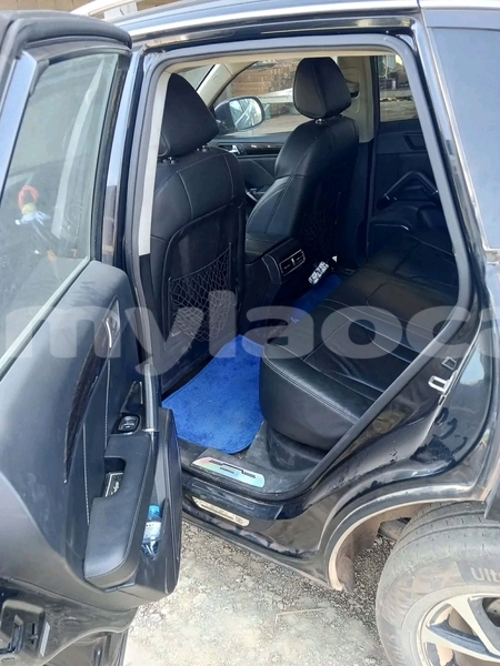 Big with watermark honda cr v vientiane province vientiane 7247