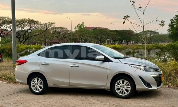 Buy Used Toyota Vios White Car in Vientiane in Vientiane Province Buy Used Toyota Vios White Car in Vientiane in Vientiane Province