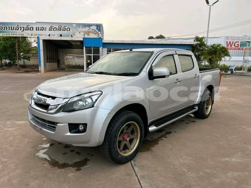 Big with watermark isuzu d max spark 4x4 vientiane province vientiane 7252