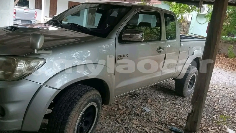 Big with watermark toyota hilux vientiane province vientiane 7253