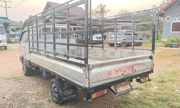 Acheter Occasion Voiture Hyundai Kona Blanc à Vientiane, Vientiane Province Acheter Occasion Voiture Hyundai Kona Blanc à Vientiane, Vientiane Province