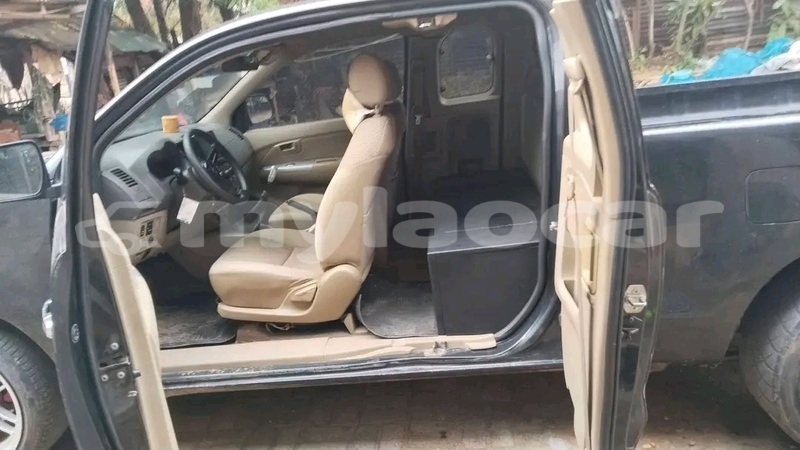 Big with watermark toyota hilux vientiane province vientiane 7264