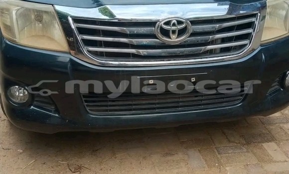 Buy Used Toyota Hilux Black Car in Vientiane in Vientiane Province Buy Used Toyota Hilux Black Car in Vientiane in Vientiane Province