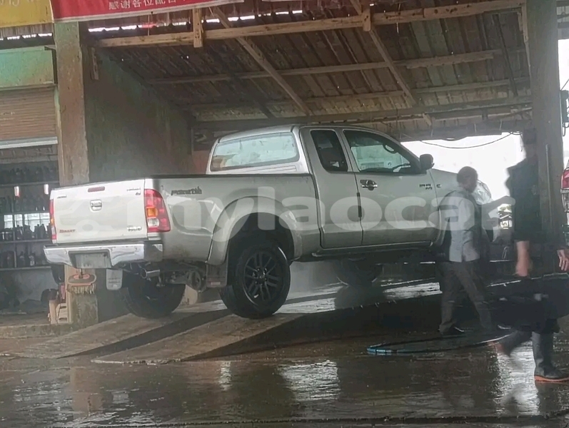 Big with watermark toyota hilux vientiane province vientiane 7266