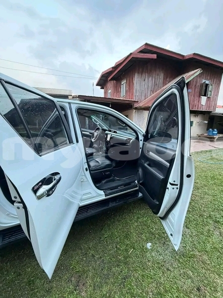 Big with watermark toyota runx vientiane province vientiane 7270