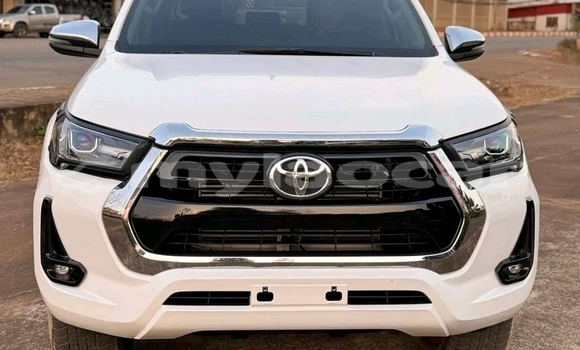 Buy Used Toyota REVO CAB Z-EDITION White Car in Vientiane in Vientiane Province Buy Used Toyota REVO CAB Z-EDITION White Car in Vientiane in Vientiane Province