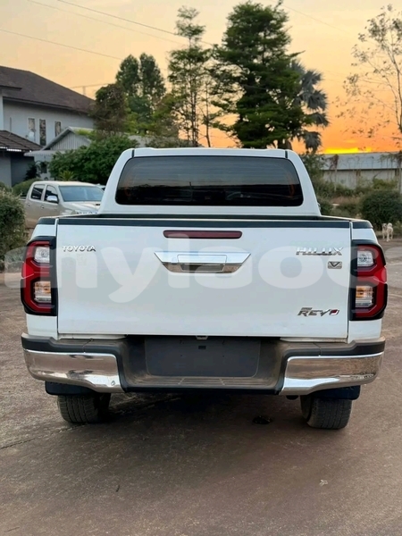 Big with watermark toyota revo cab z edition vientiane province vientiane 7273