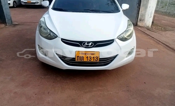 Buy Used Honda Inspire White Car in Vientiane in Vientiane Province Buy Used Honda Inspire White Car in Vientiane in Vientiane Province