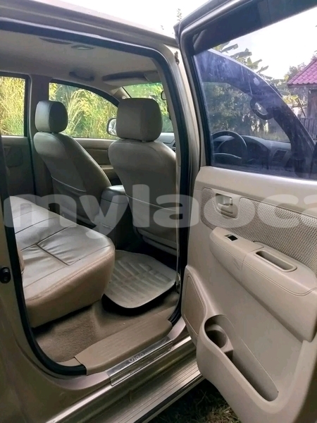 Big with watermark toyota hilux vientiane province vientiane 7277
