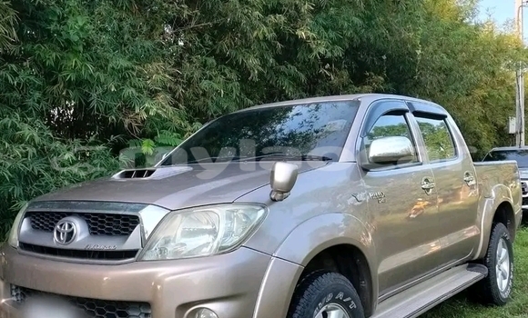 Buy Used Toyota Hilux Other Car in Vientiane in Vientiane Province Buy Used Toyota Hilux Other Car in Vientiane in Vientiane Province