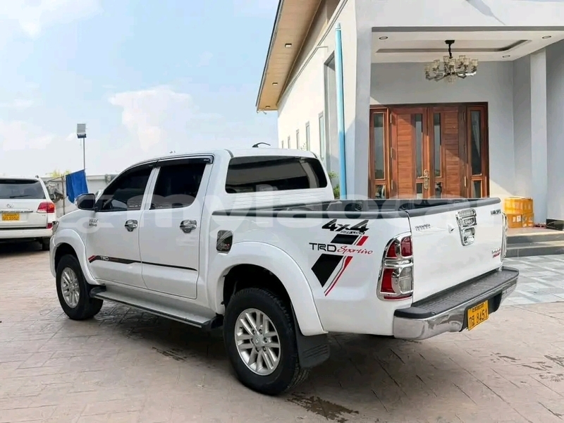 Big with watermark toyota hilux vientiane province vientiane 7280