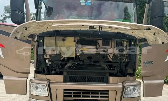 Buy Used Chevlolet Spin Other Car in Vientiane in Vientiane Province Buy Used Chevlolet Spin Other Car in Vientiane in Vientiane Province