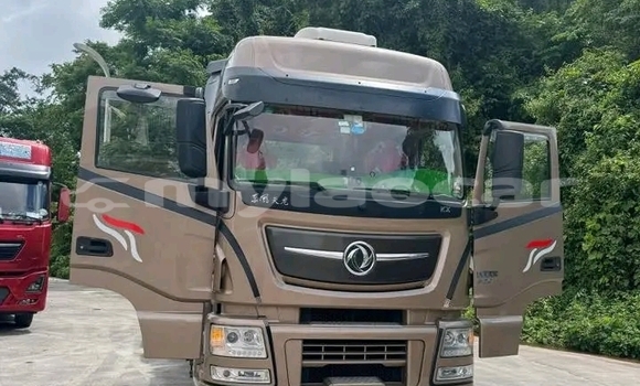 Buy Used Chevlolet Spin Other Car in Vientiane in Vientiane Province Buy Used Chevlolet Spin Other Car in Vientiane in Vientiane Province