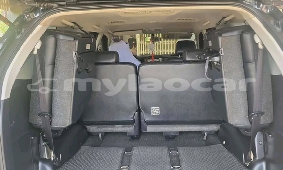 Buy Used Toyota FJ Cruiser Black Car in Vientiane in Vientiane Province Buy Used Toyota FJ Cruiser Black Car in Vientiane in Vientiane Province