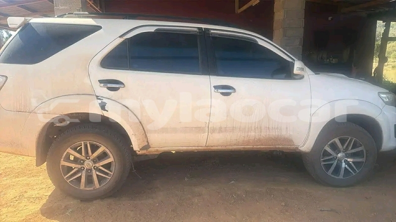 Big with watermark toyota fortuner vientiane province vientiane 7295