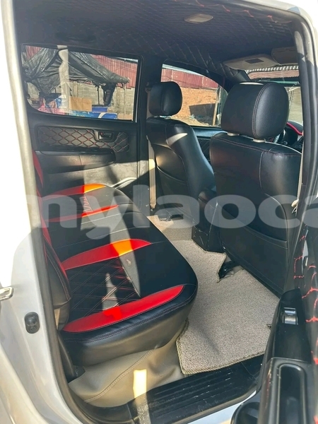 Big with watermark toyota hilux vientiane province vientiane 7299