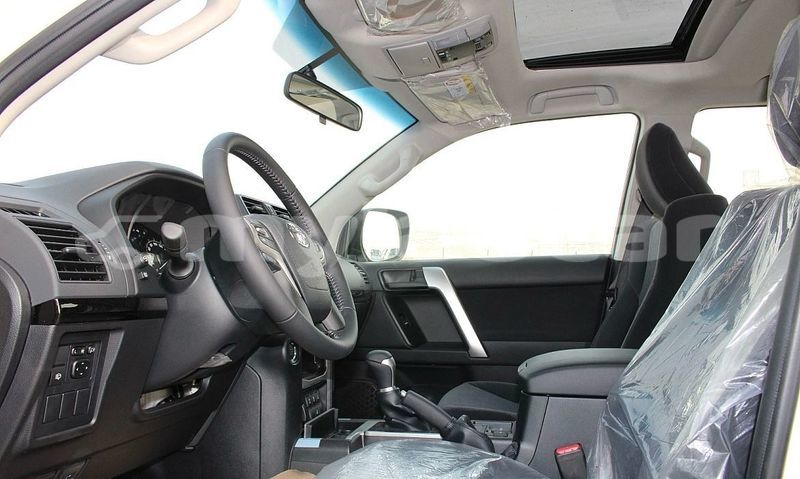 Big with watermark toyota land cruiser prado vientiane province vientiane 7305