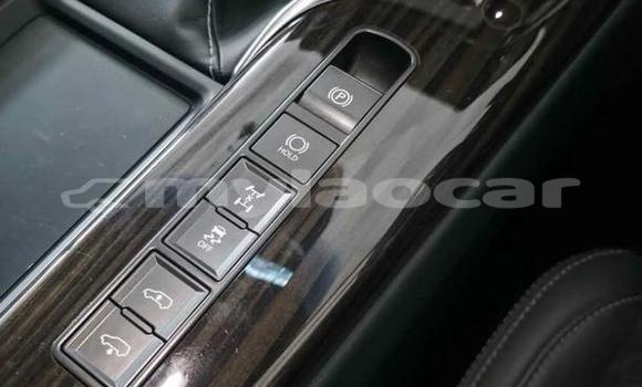 Buy Used Lexus LX White Car in Vientiane in Vientiane Province Buy Used Lexus LX White Car in Vientiane in Vientiane Province