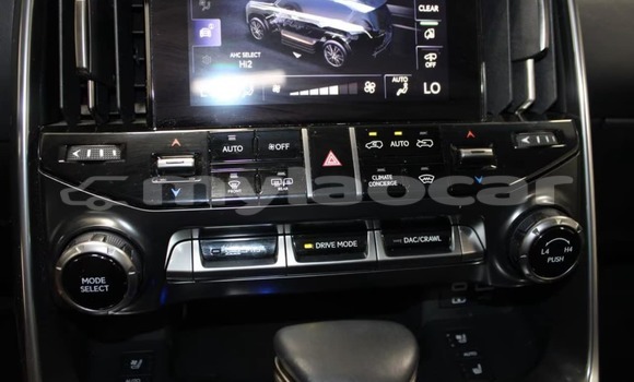 Buy Used Lexus LX White Car in Samakhixai in Attapeu Province Buy Used Lexus LX White Car in Samakhixai in Attapeu Province