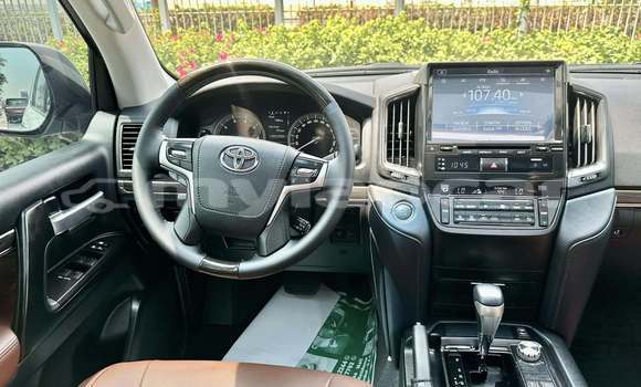 Buy Used Toyota Land Cruiser White Car in Thakhek in Khammouan Province Buy Used Toyota Land Cruiser White Car in Thakhek in Khammouan Province