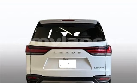 Buy Used Lexus LX White Car in Vientiane in Vientiane Province Buy Used Lexus LX White Car in Vientiane in Vientiane Province