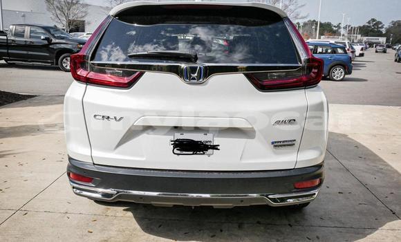 Buy Used Honda CR–V White Car in Vientiane in Vientiane Province Buy Used Honda CR–V White Car in Vientiane in Vientiane Province