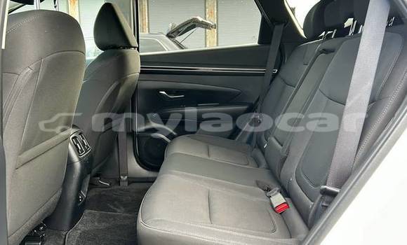 Buy Used Hyundai Tucson White Car in Vientiane in Vientiane Province Buy Used Hyundai Tucson White Car in Vientiane in Vientiane Province