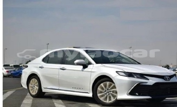 ຊື້ ໃຊ້ແລ້ວ Toyota Camry White ລົດ ໃນ Vientiane ໃນ Vientiane Province ຊື້ ໃຊ້ແລ້ວ Toyota Camry White ລົດ ໃນ Vientiane ໃນ Vientiane Province