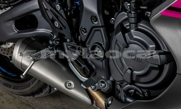 Acheter Occasion Moto Yamaha YZF Noir à Vientiane, Vientiane Province Acheter Occasion Moto Yamaha YZF Noir à Vientiane, Vientiane Province