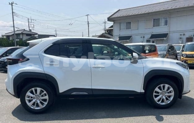 Big with watermark toyota yaris vientiane province vientiane 7320