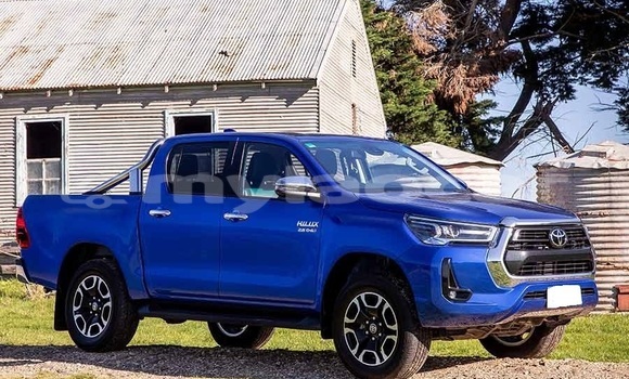 ຊື້ ໃຊ້ແລ້ວ Toyota Hilux White ລົດ ໃນ Vientiane ໃນ Vientiane Province ຊື້ ໃຊ້ແລ້ວ Toyota Hilux White ລົດ ໃນ Vientiane ໃນ Vientiane Province