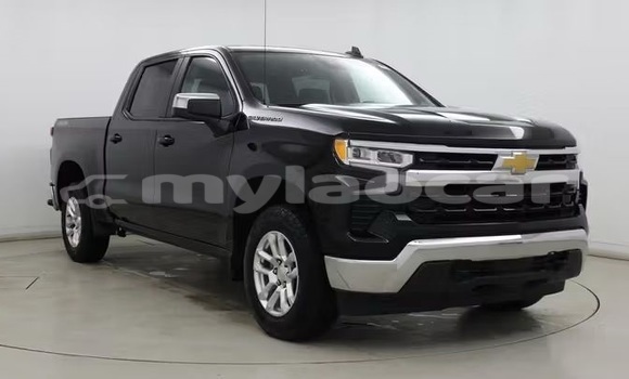 Buy Used Chevrolet Silverado Black Car in Vientiane in Vientiane Province