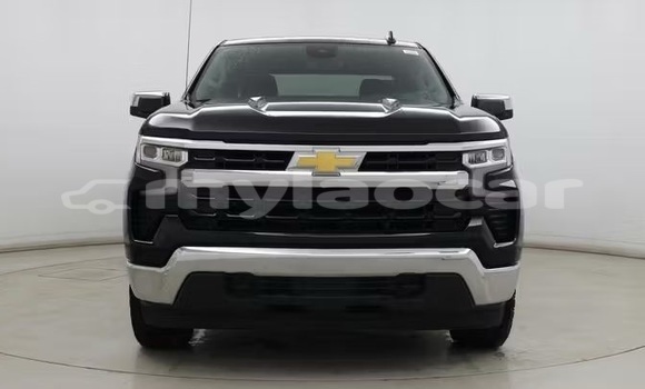 Buy Used Chevrolet Silverado Black Car in Vientiane in Vientiane Province