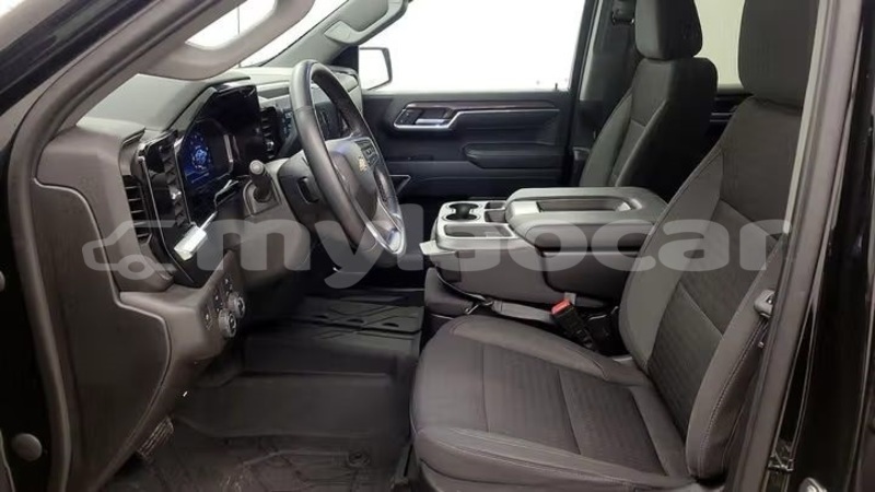 Big with watermark chevrolet silverado vientiane province vientiane 7327