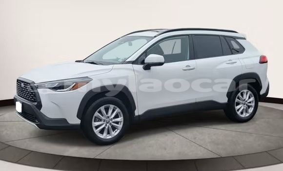 Buy Used Toyota Corolla Cross White Car in Vientiane in Vientiane Province Buy Used Toyota Corolla Cross White Car in Vientiane in Vientiane Province