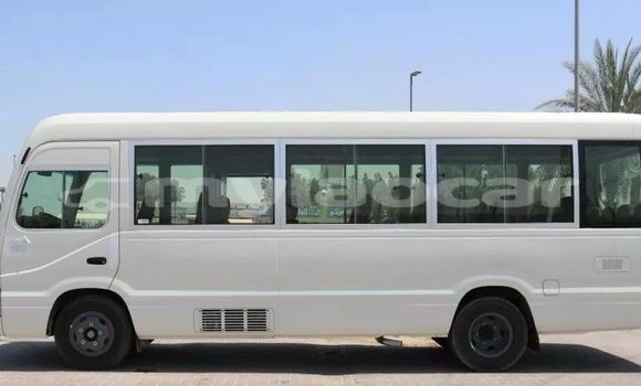 Buy Used Toyota Coaster White Car in Vientiane in Vientiane Province Buy Used Toyota Coaster White Car in Vientiane in Vientiane Province