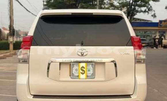 Buy Used Toyota Prado Other Car in Vientiane in Vientiane Province Buy Used Toyota Prado Other Car in Vientiane in Vientiane Province