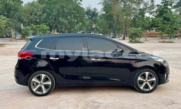 Buy Used Kia Carens Other Car in Vientiane in Vientiane Province