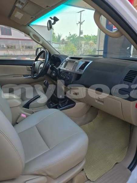 Big with watermark toyota vigo vientiane province vientiane 7342