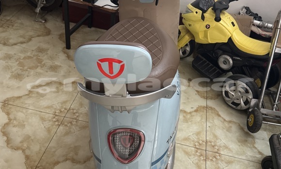 Buy Used Tgb BELLAVITA Blue Bike in Vientiane in Vientiane Province