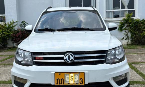 Buy Used Mercedes-Benz GLE White Car in Vientiane in Vientiane Province Buy Used Mercedes-Benz GLE White Car in Vientiane in Vientiane Province