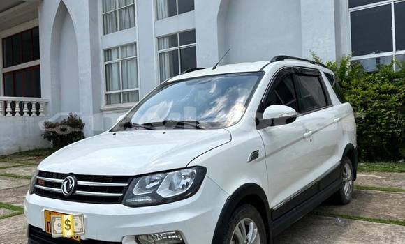 Buy Used Mercedes-Benz GLE White Car in Vientiane in Vientiane Province Buy Used Mercedes-Benz GLE White Car in Vientiane in Vientiane Province