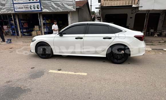 Buy Used Honda Civic White Car in Vientiane in Vientiane Province Buy Used Honda Civic White Car in Vientiane in Vientiane Province