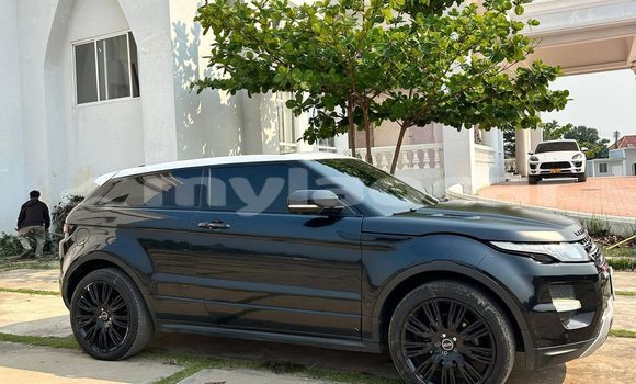 Buy Used Land Rover Range Rover Black Car in Vientiane in Vientiane Province