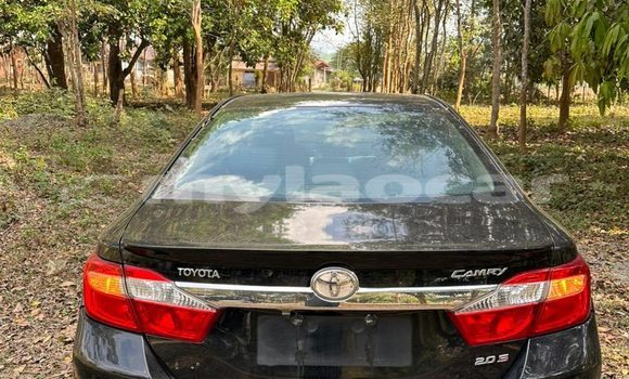 Buy Used Toyota Camry Black Car in Vientiane in Vientiane Province